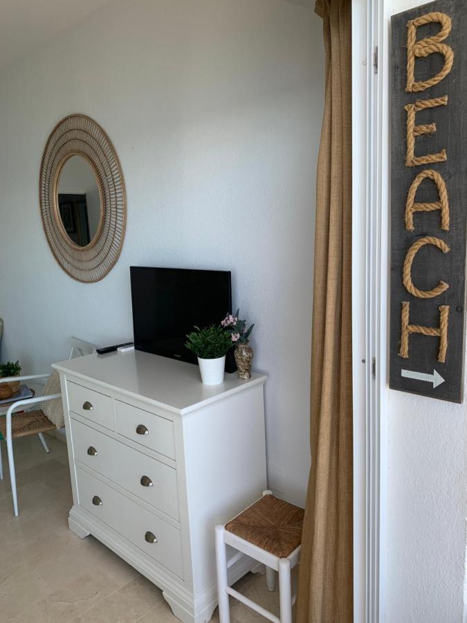 Amazing frontline sea views Studio apartment Castillo Del Vigia Torremolinos Esterno foto