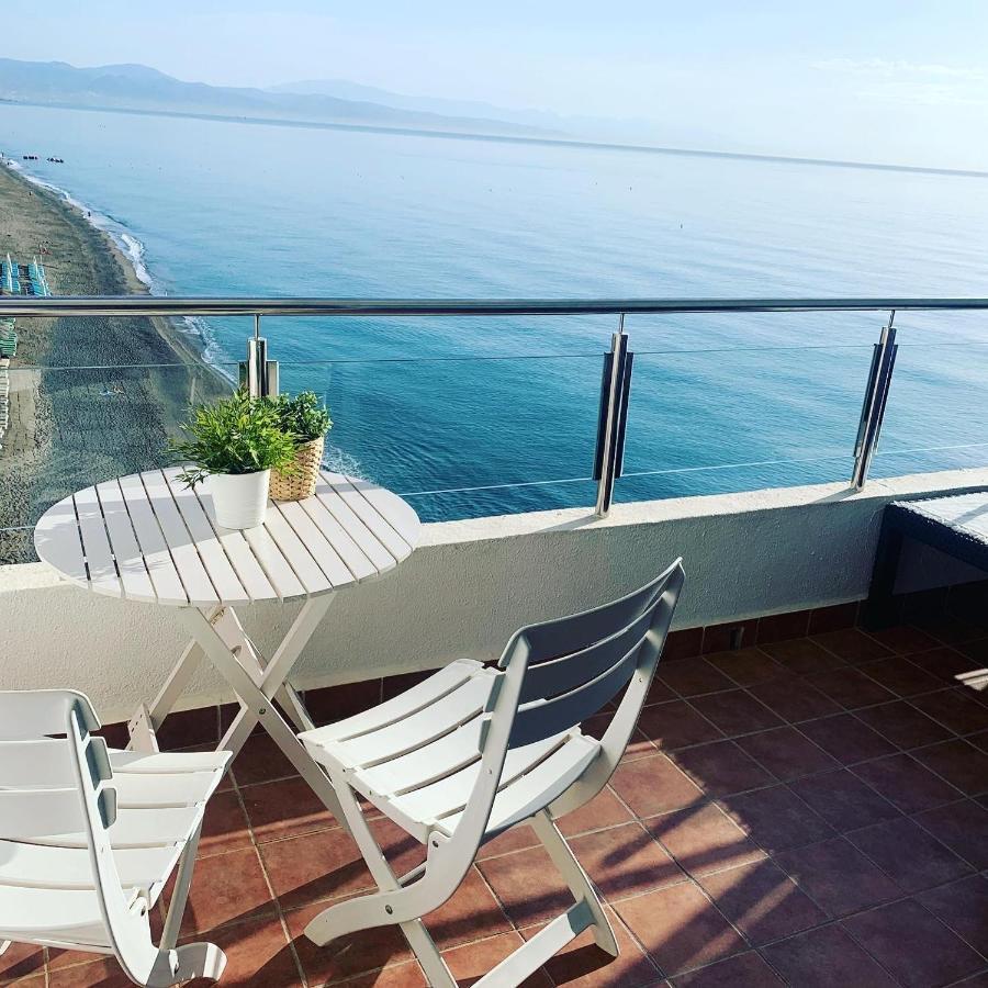 Amazing frontline sea views Studio apartment Castillo Del Vigia Torremolinos Esterno foto